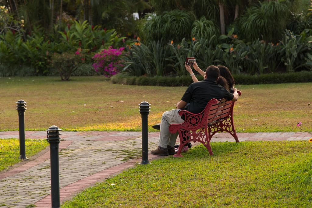 Hotel Bougainvillea San Jose Santo Domingo De Heredia Экстерьер фото
