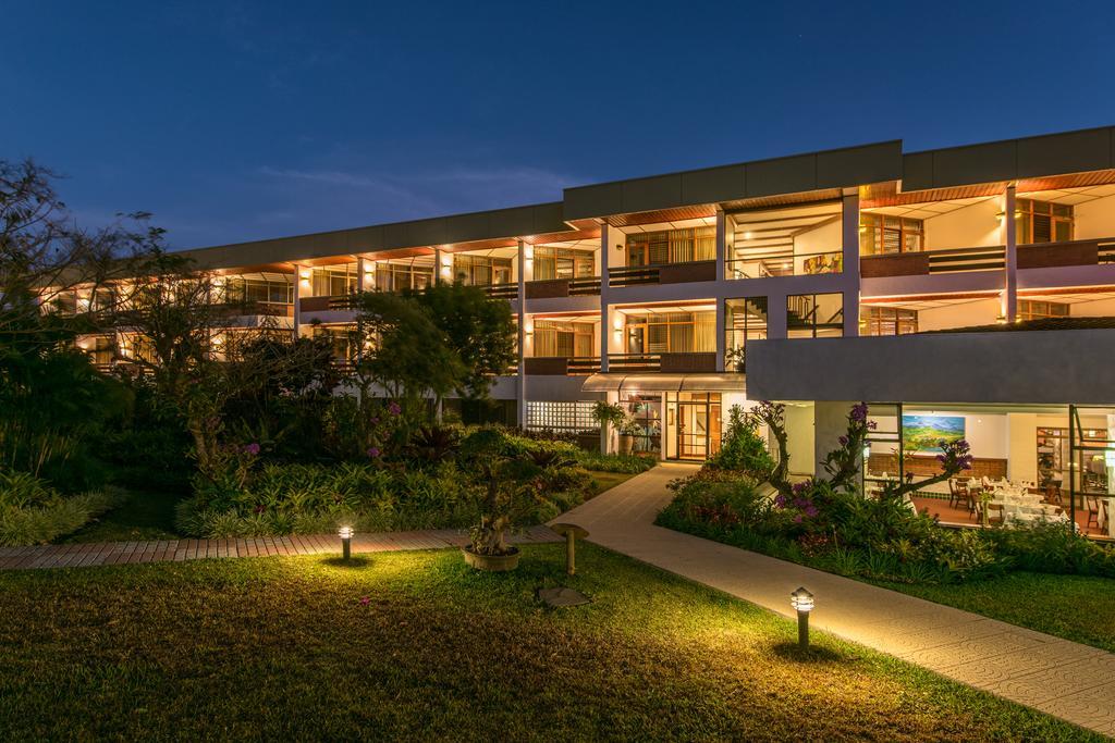 Hotel Bougainvillea San Jose Santo Domingo De Heredia Экстерьер фото