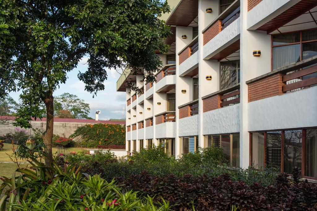 Hotel Bougainvillea San Jose Santo Domingo De Heredia Экстерьер фото