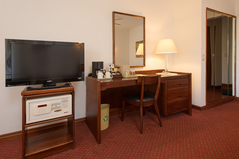 Hotel Bougainvillea San Jose Santo Domingo De Heredia Экстерьер фото